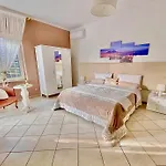 Maison Blanche לינה וארוחת בוקר פומפיי