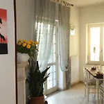 Maison Blanche לינה וארוחת בוקר פומפיי