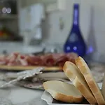 לינה וארוחת בוקר Maison Blanche פומפיי