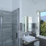 לינה וארוחת בוקר Maison Blanche