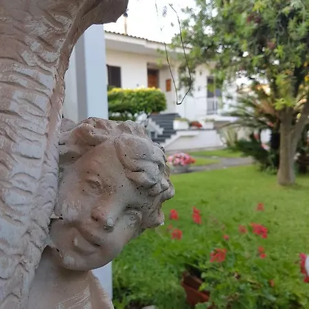 فندق مبيت وإفطار Maison Blanche